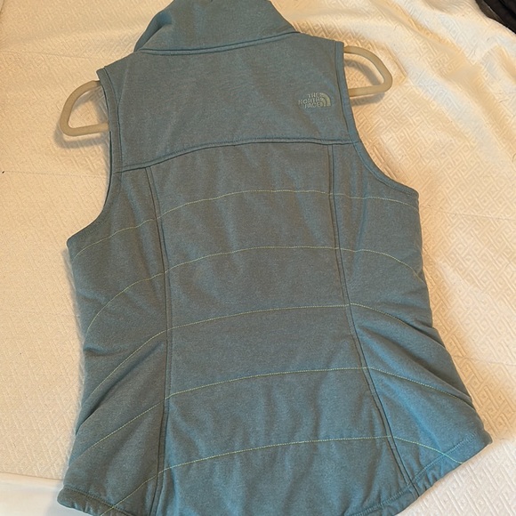 The North Face Vest - Picture 4 of 4